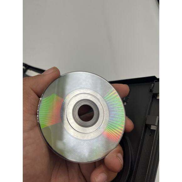 Mary-Kate and Ashley: Sweet 16 - Licensed to Drive (Nintendo GameCube, 2002) CIB - Picture 6 of 8